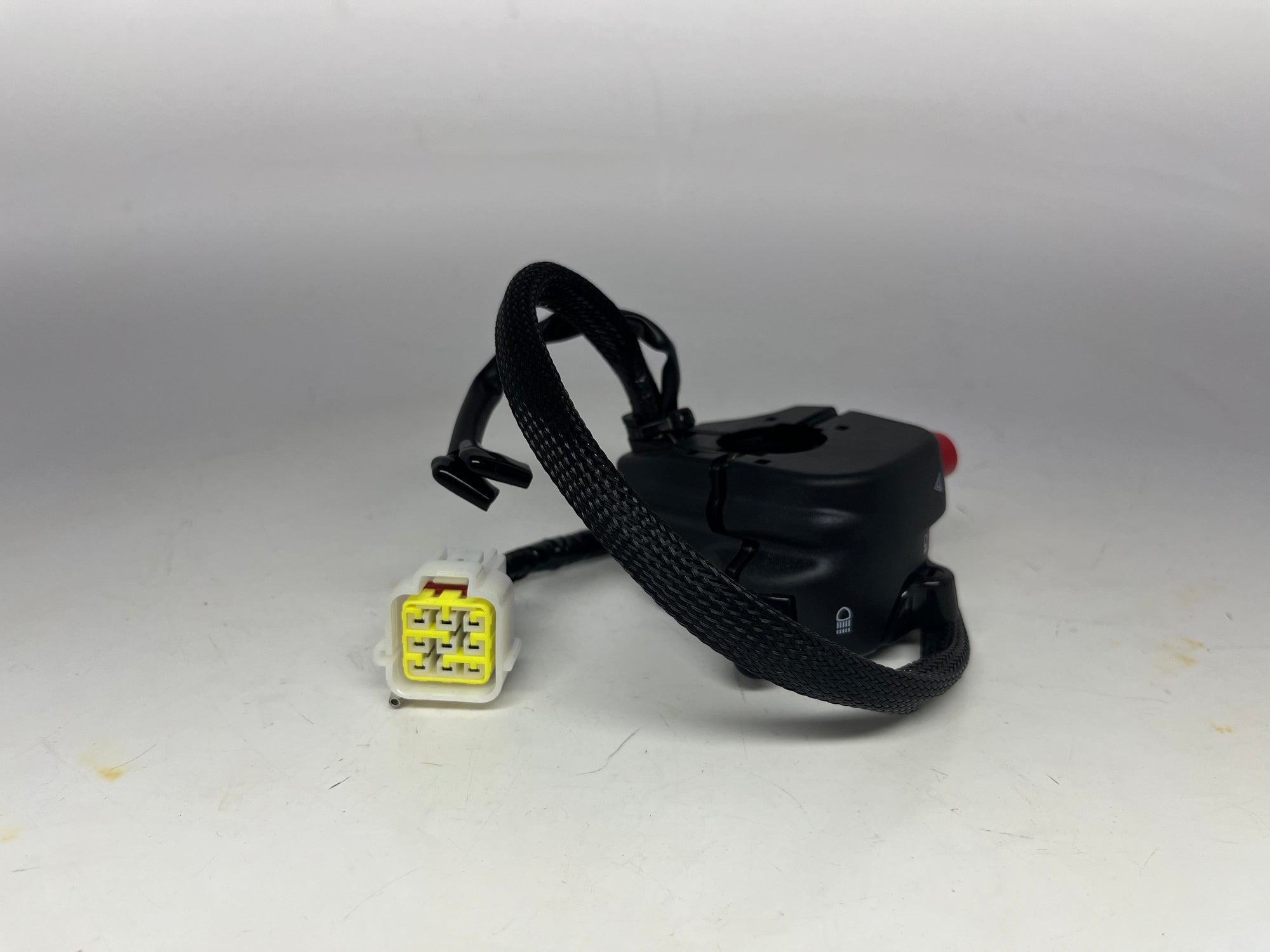 Soleil SS Right Handlebar Switch Assembly – OEM Replacement Scooter Control