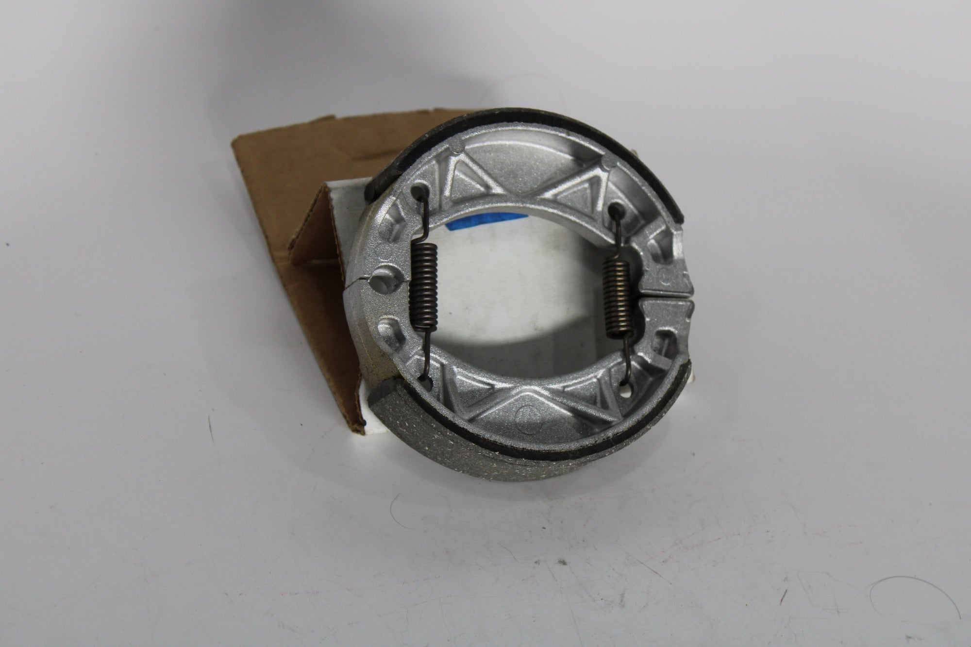 Front Brake Shoe Set – Yamaha Jog Scooters – MOTOSTAR 4512A-4CW-00