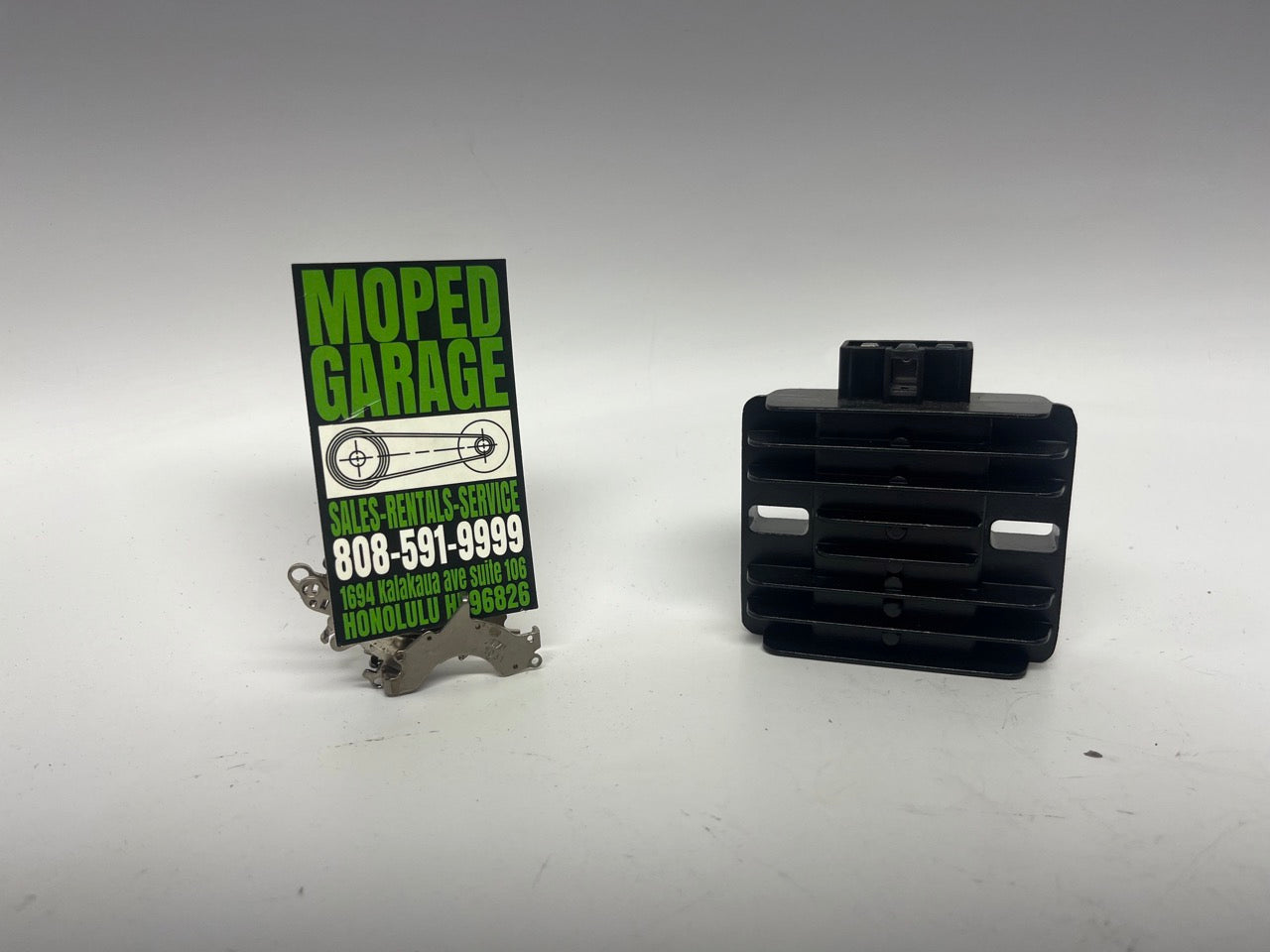 Voltage Regulator/Rectifier for GY6 50cc-150cc & QMB139 Engines - 5 Pin