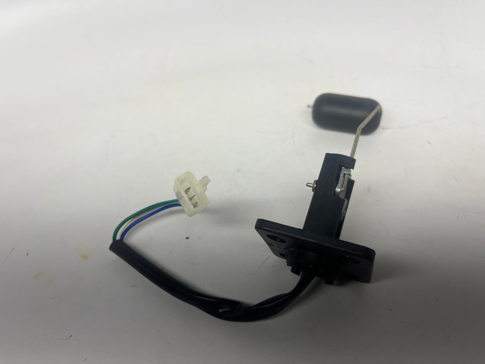 Fuel Sending Unit with Sensor – Fits GY6 50cc–150cc Chinese Scooters | Gas Tank Float