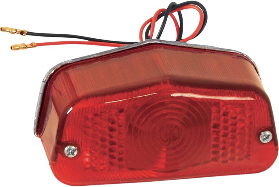 EMGO Taillight Assembly Red 62-21500 – Lucas-Style Rectangular Rear Light