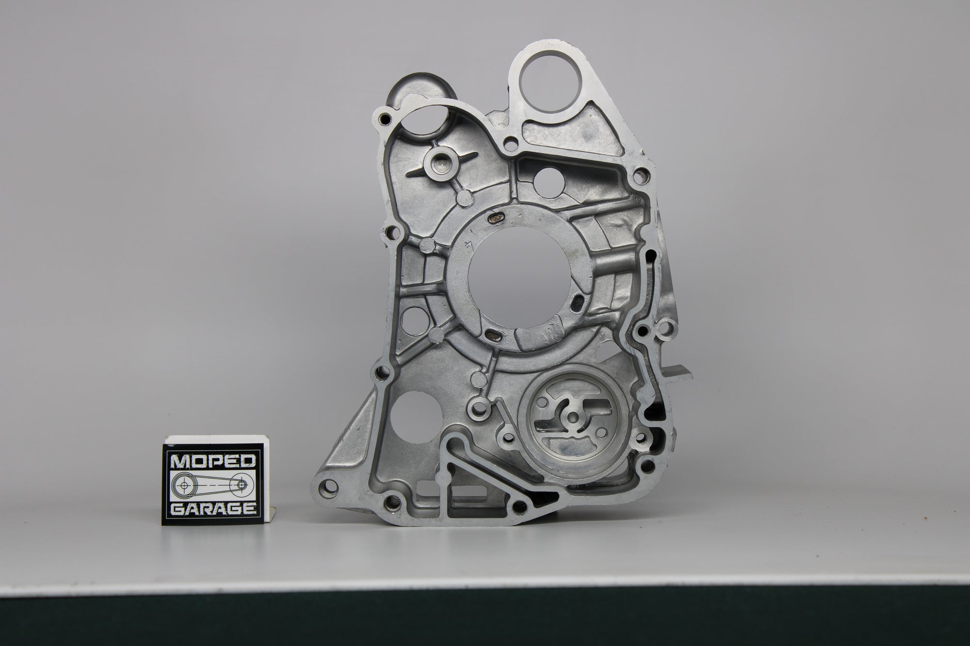 Right Crankcase Assembly for GY6 150cc Scooters | Engine Case 11100-GY6A-9000 | Chinese Moped