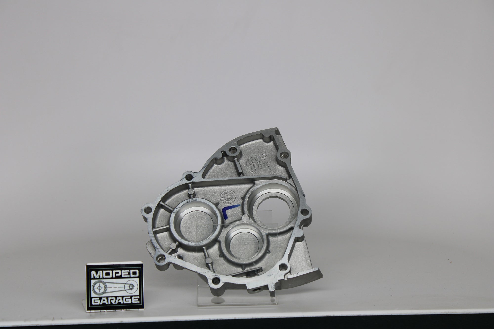 Gear Box Case for GY6 150cc Scooters | Transmission Housing 21301-GY6A-9000 | Chinese Moped Engine Part