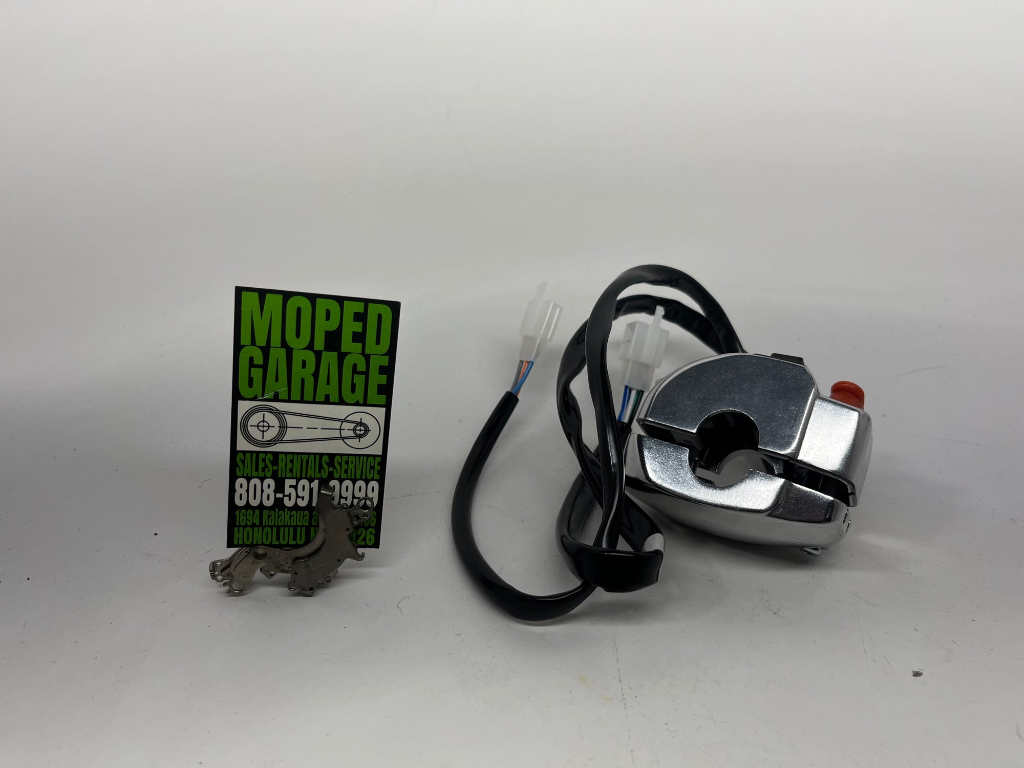 Kymco Super 8 50 / 150 Left Handlebar Switch Assembly – OEM LH Control 3520A-ALH1-E60