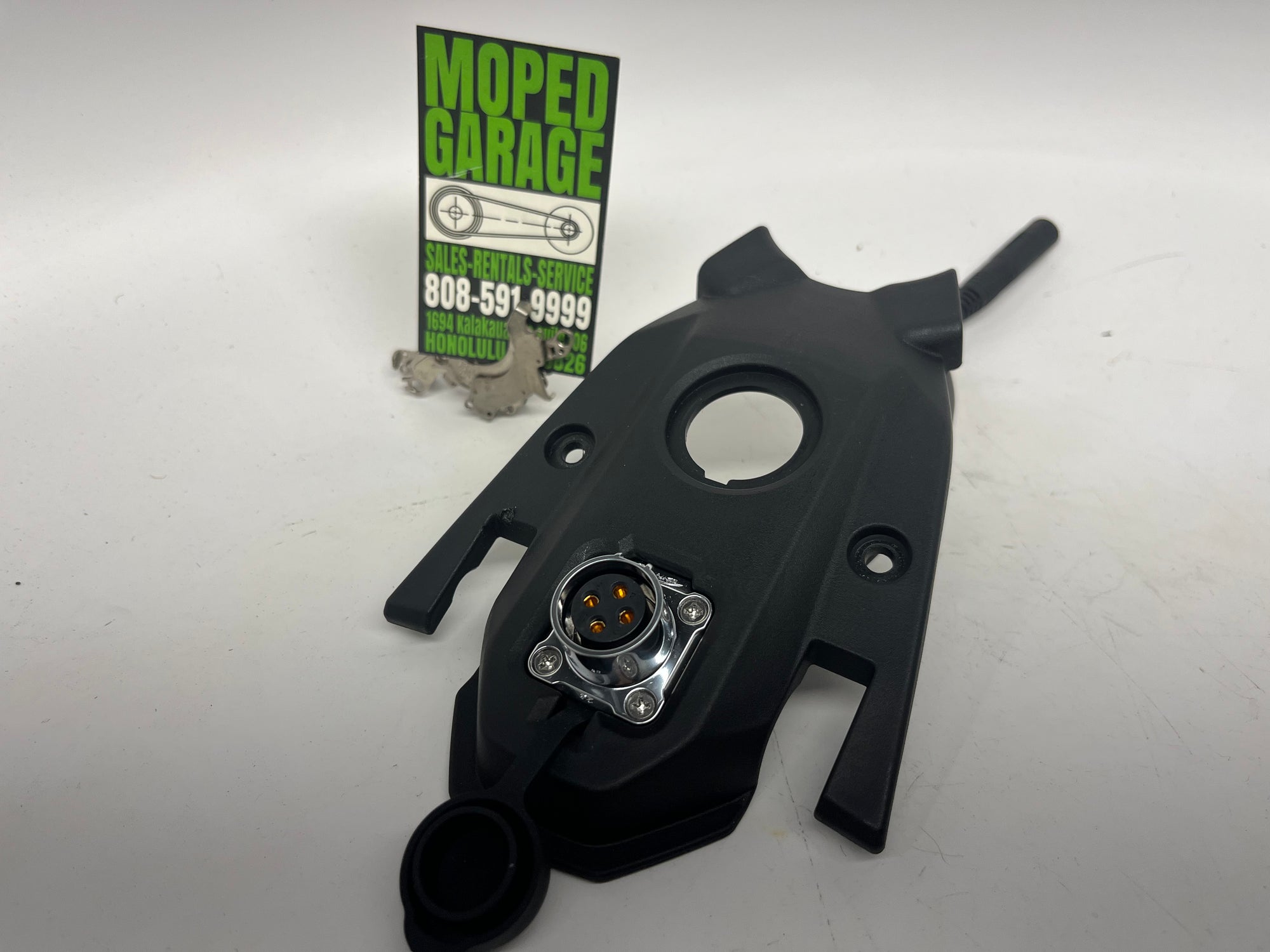 Rawrr Mantis Battery Cover Port – Replacement Battery Access Cover for E-Moto