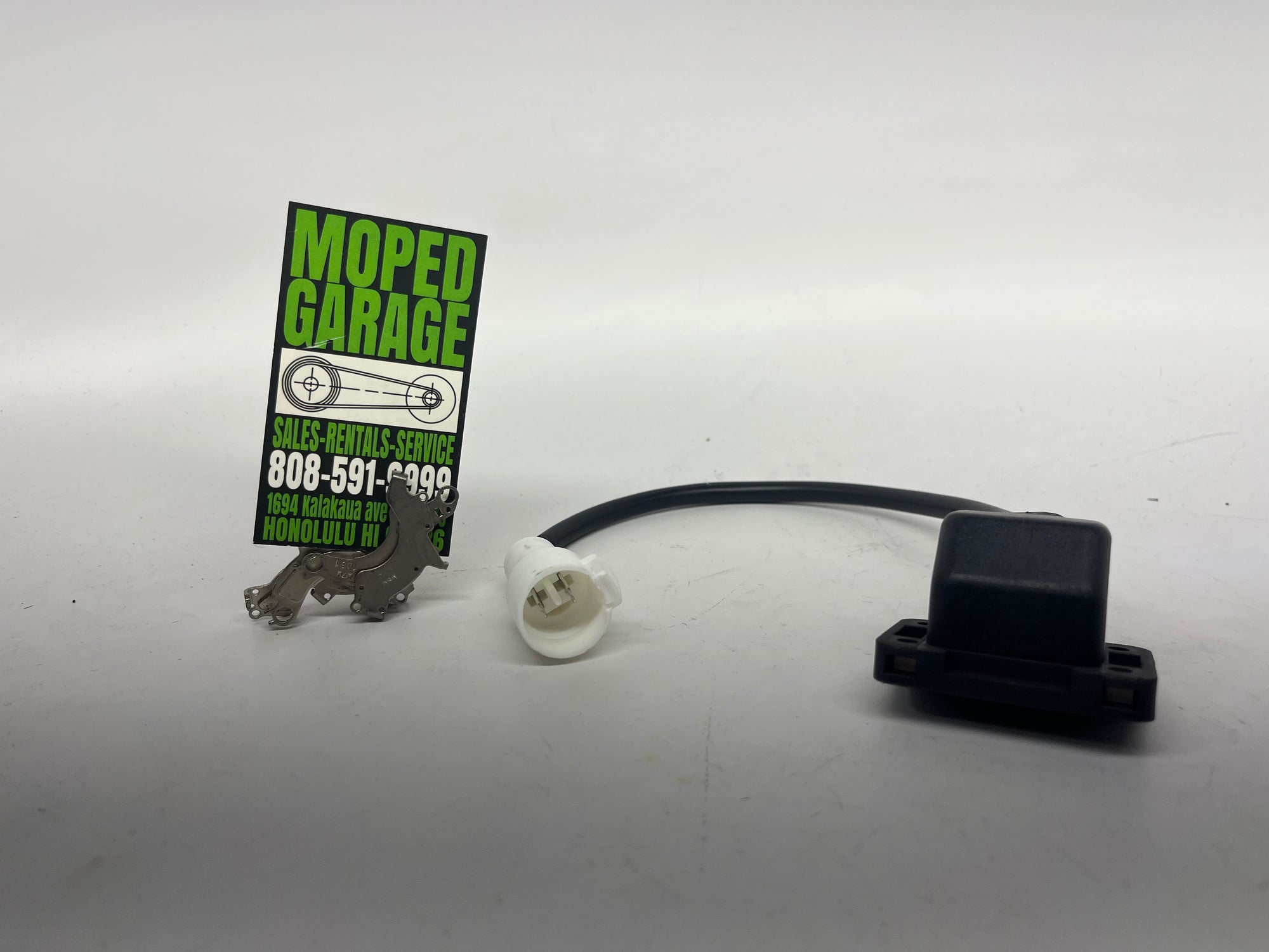 Yadea G5 Lithium Battery Charging Wire – OEM Charging Cable for Electric Scooter