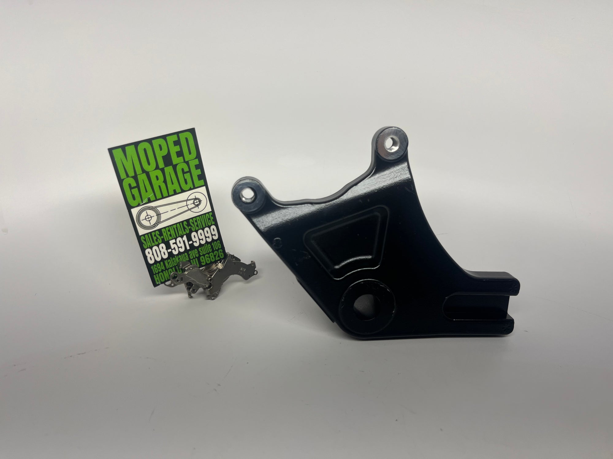 Yadea G5 Rear Disc Brake Aluminum Mounting Support – OEM Caliper Bracket