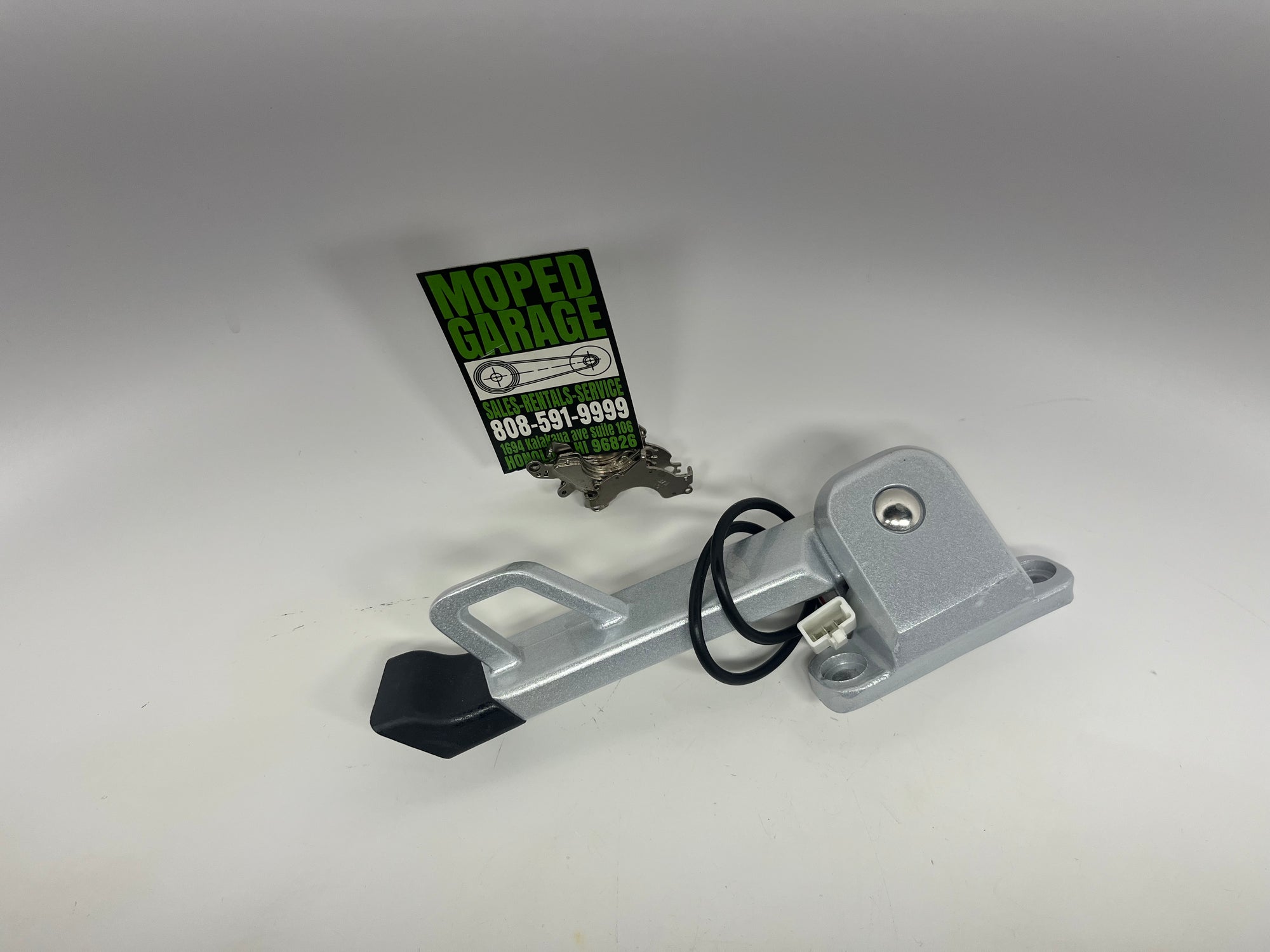 Yadea G5 Side Stand – OEM Kickstand