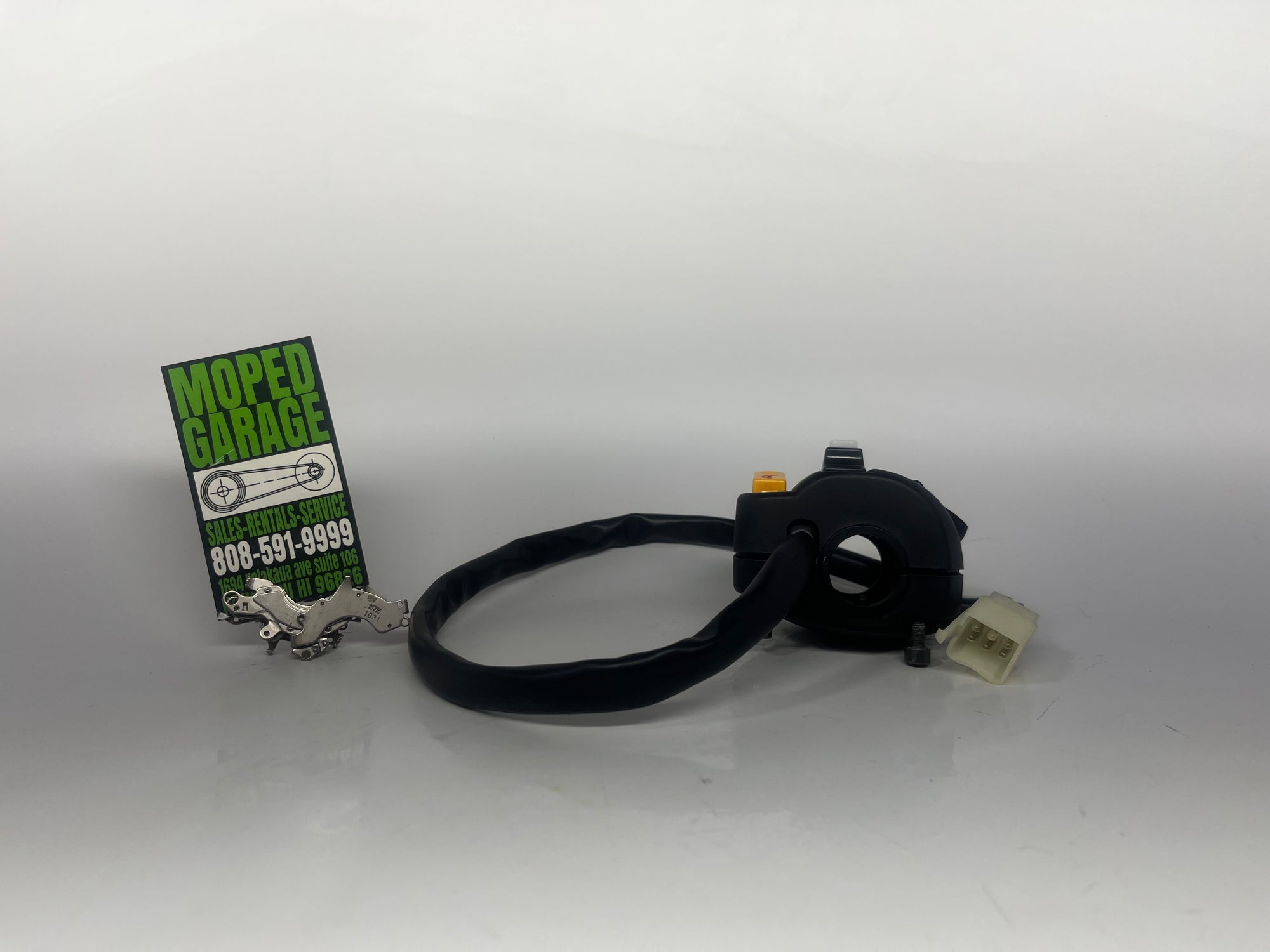 MADDOG Right Control Panel – PMZ50-22-F-7