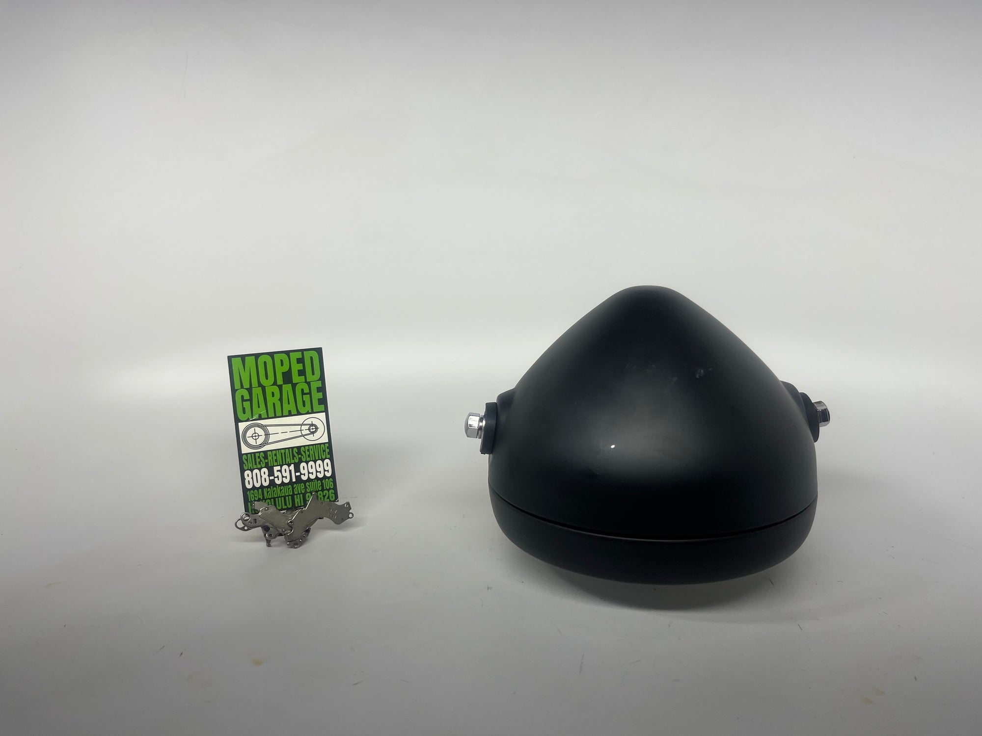 MADDOG Headlight – PMZ50-22-C-2 Replacement Headlight
