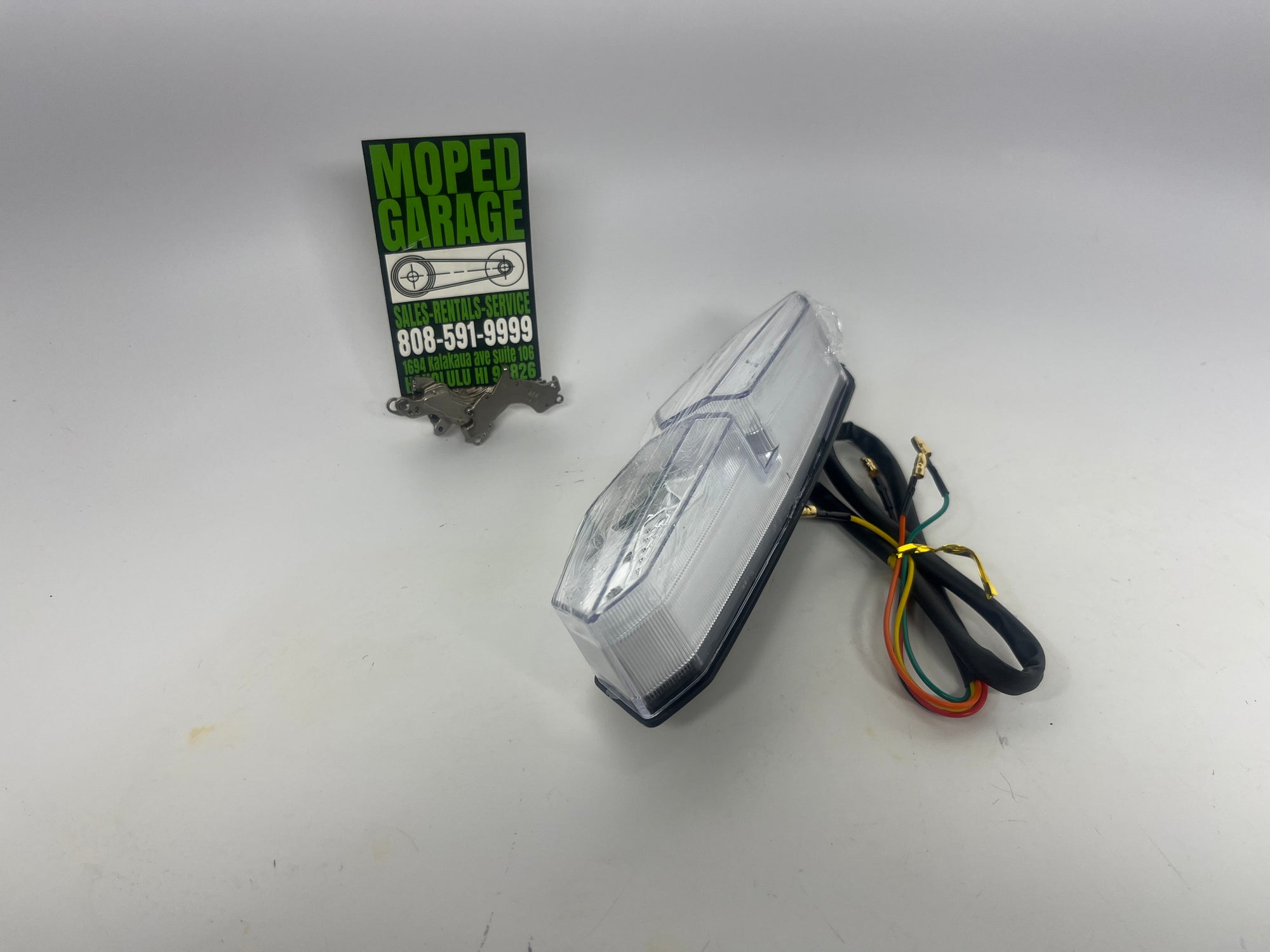 MADDOG Rear Tail Light – PMZ50-22-C-5 Replacement Light