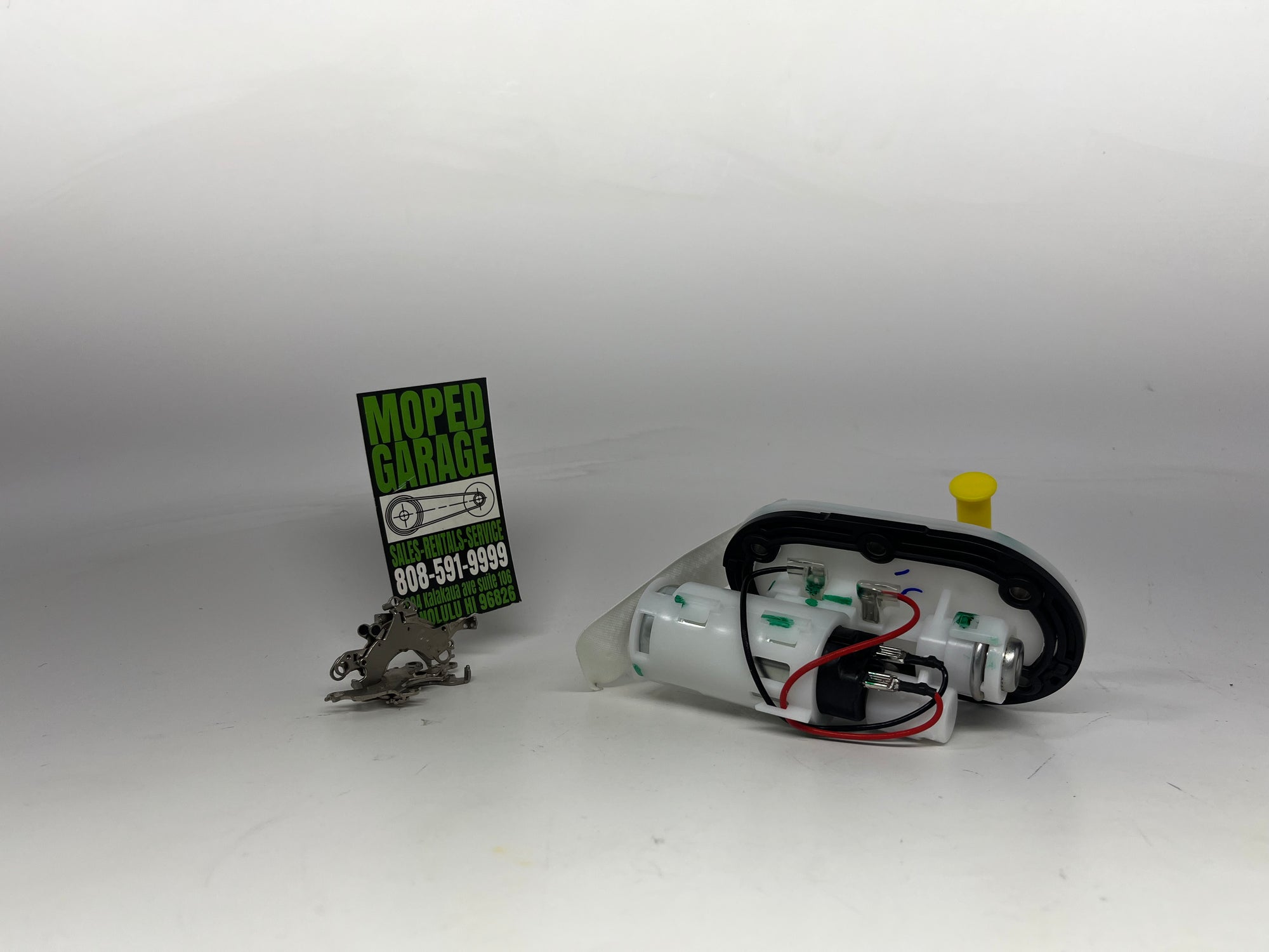 Genuine Fuel Pump Assembly for Benelli 302S | OEM Part No. 50400P100060