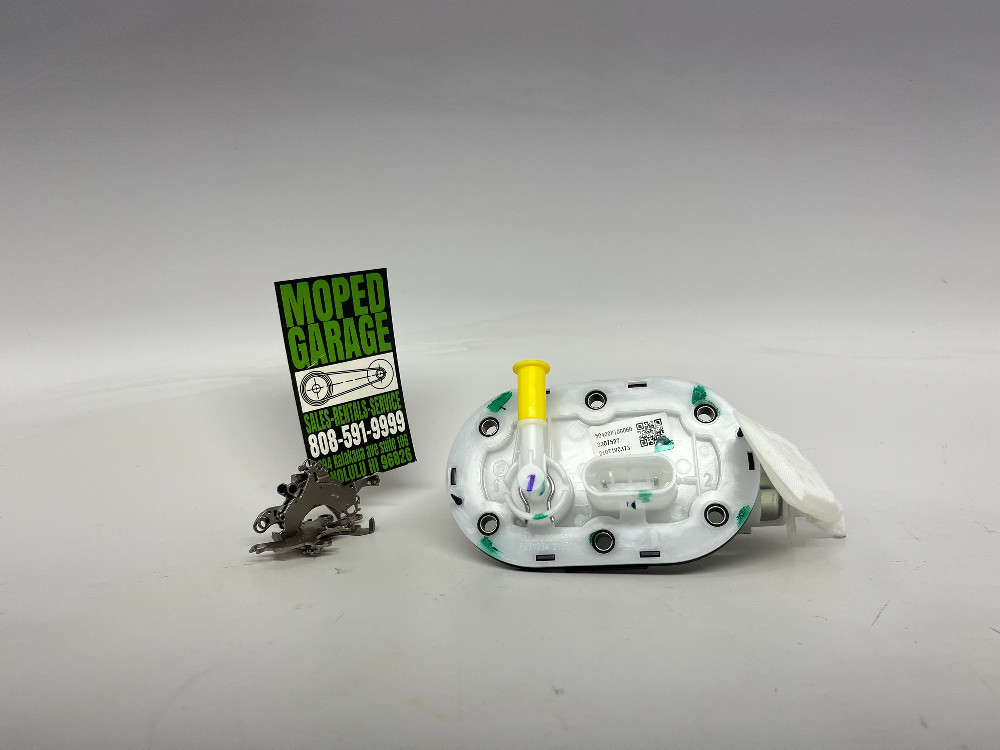 Genuine Fuel Pump Assembly for Benelli 302S | OEM Part No. 50400P100060