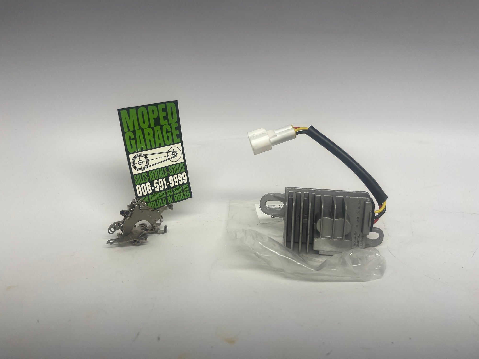 VMOTO Super Soco CU Mini DC-DC Converter | 12V Step-Down Regulator – 32300-TGC-A00