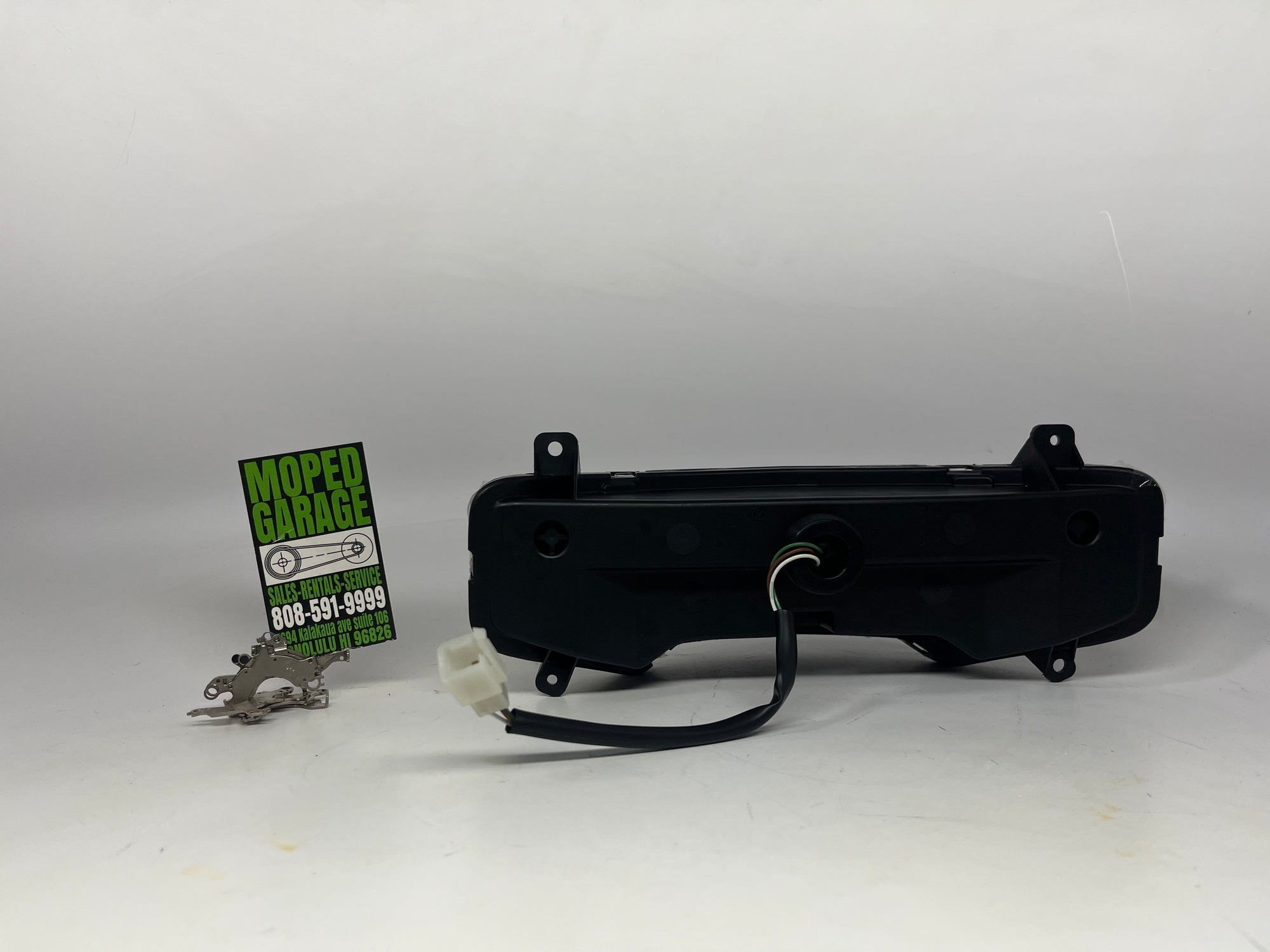 VMOTO Super Soco CU Mini Headlight Assembly – OEM Front Light (33100-TGF-AA0)