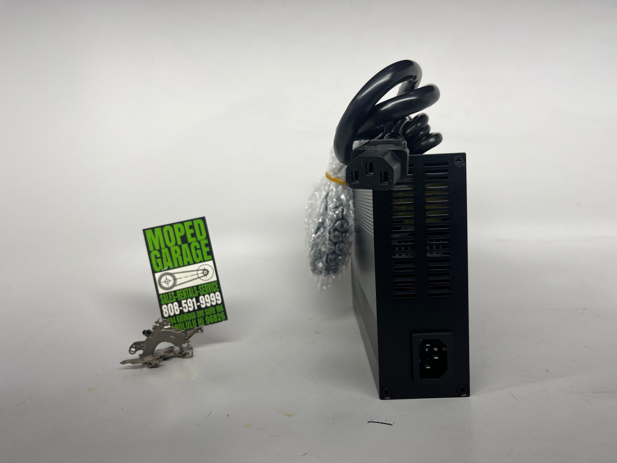 Super Soco CPX Charger (60V8A)-FCC Certification