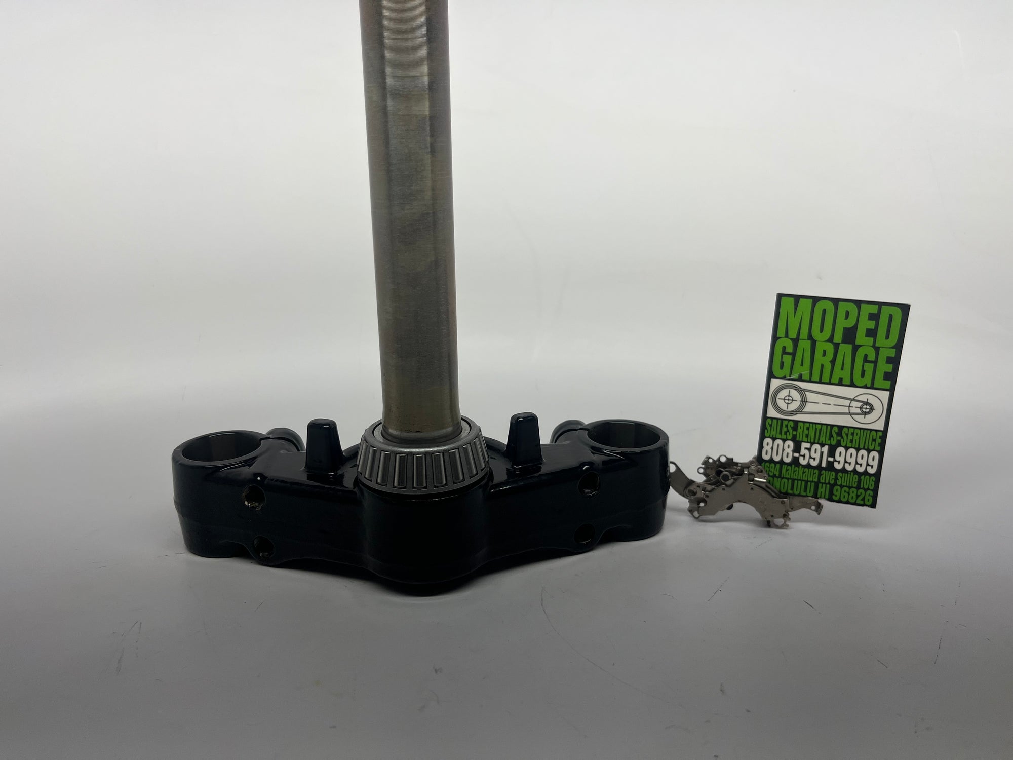 Steering Stem Assembly for VMOTO Super Soco CPX – OEM Front Fork Stem 53200-TBG-A00-K