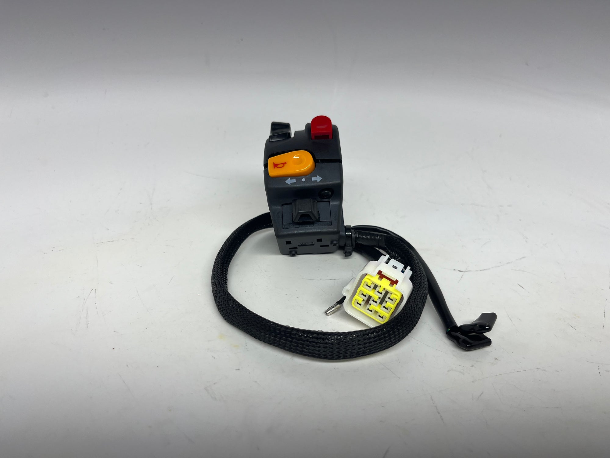 Soleil SS Right Handlebar Switch Assembly – OEM Replacement Scooter Control
