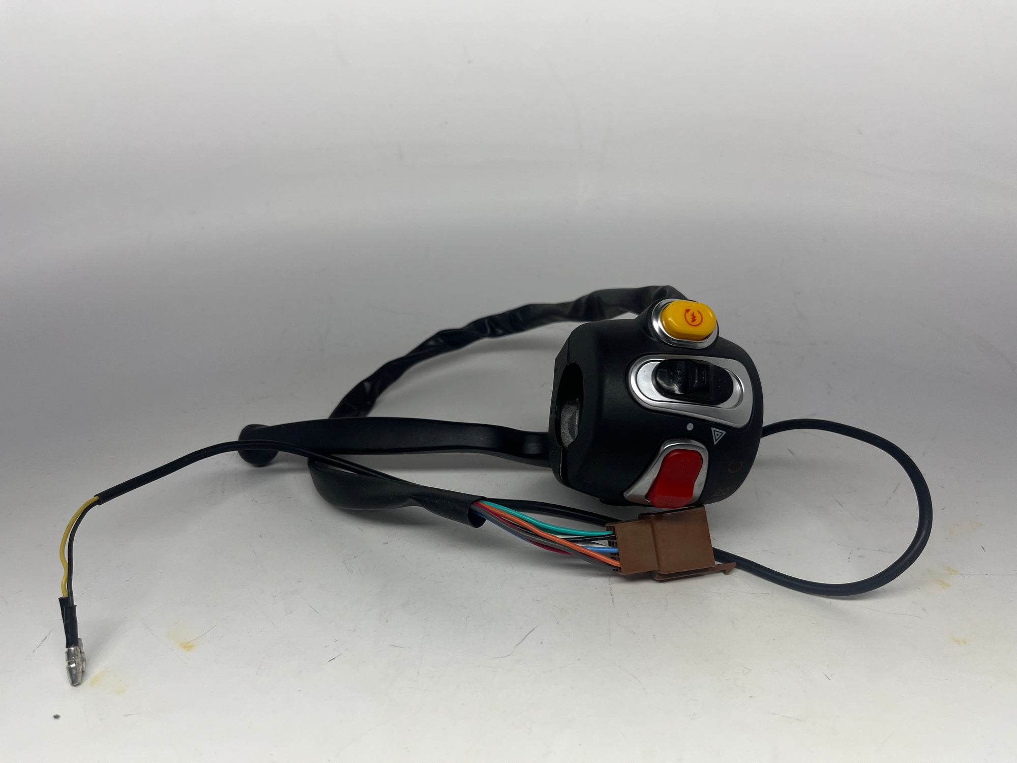 M5 Right Handlebar Switch Assembly – OEM Replacement Scooter Control