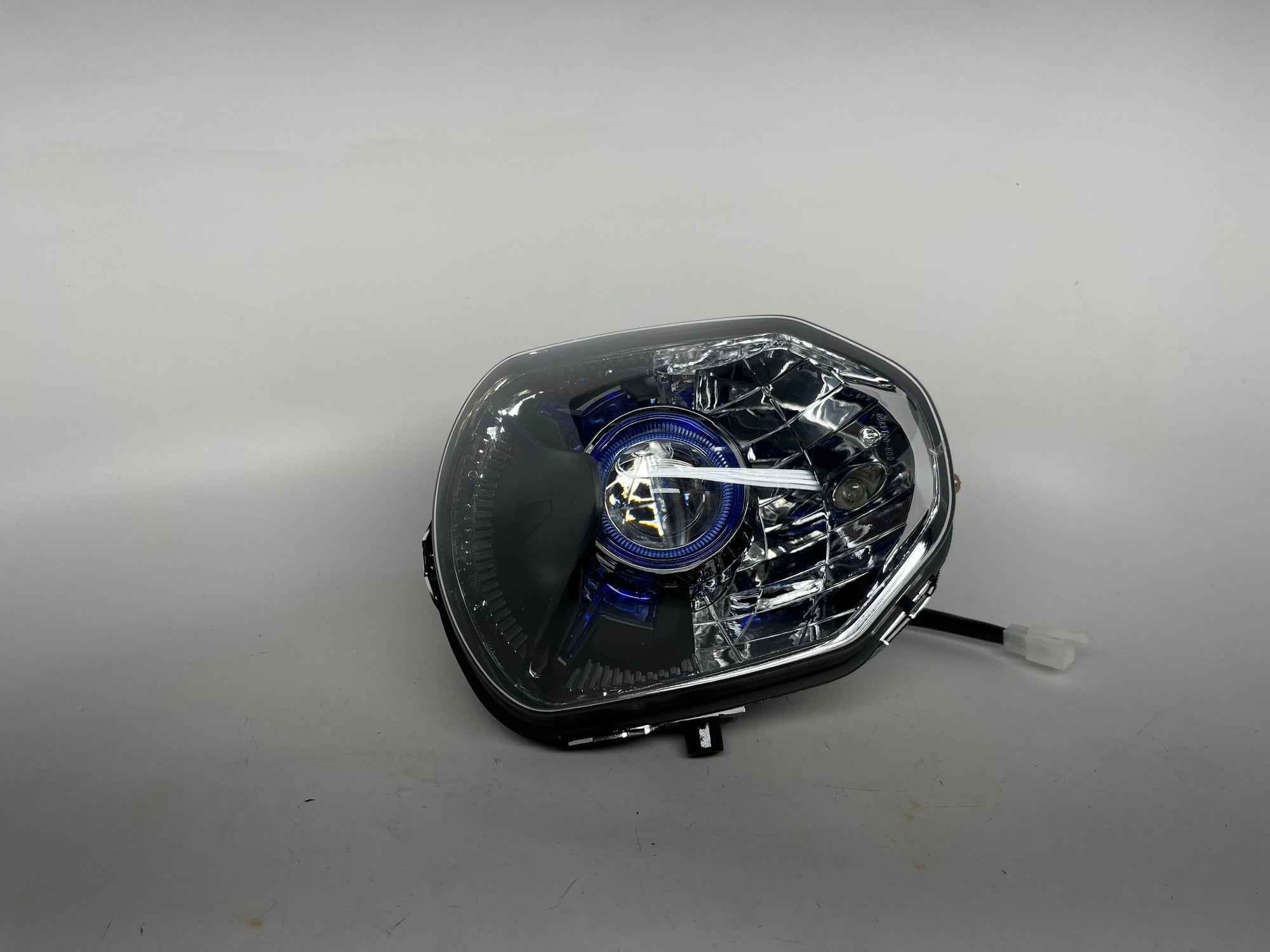 M5 Sport Headlight – OEM Replacement Front Light Assembly