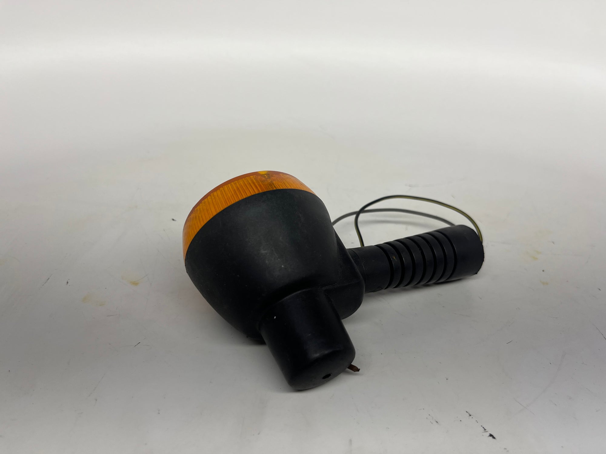 Universal Motorcycle Turn Signal – OEM-Style Replacement Indicator Light
