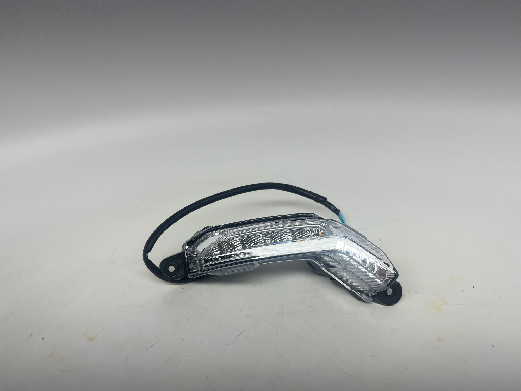Soleil SS Left Front Turn Signal – OEM Replacement Winker Light Assembly