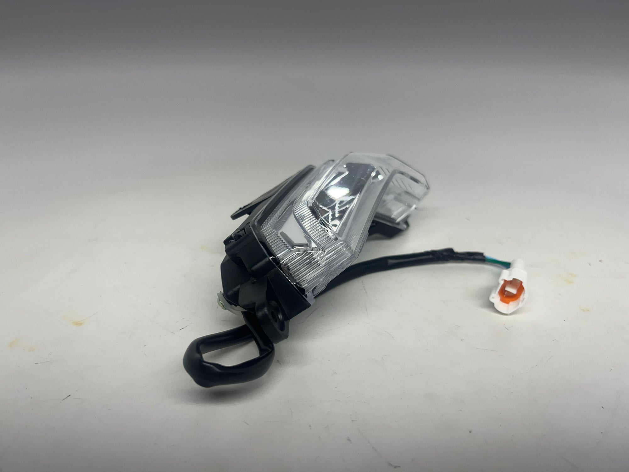 Soleil SS Left Front Turn Signal – OEM Replacement Winker Light Assembly