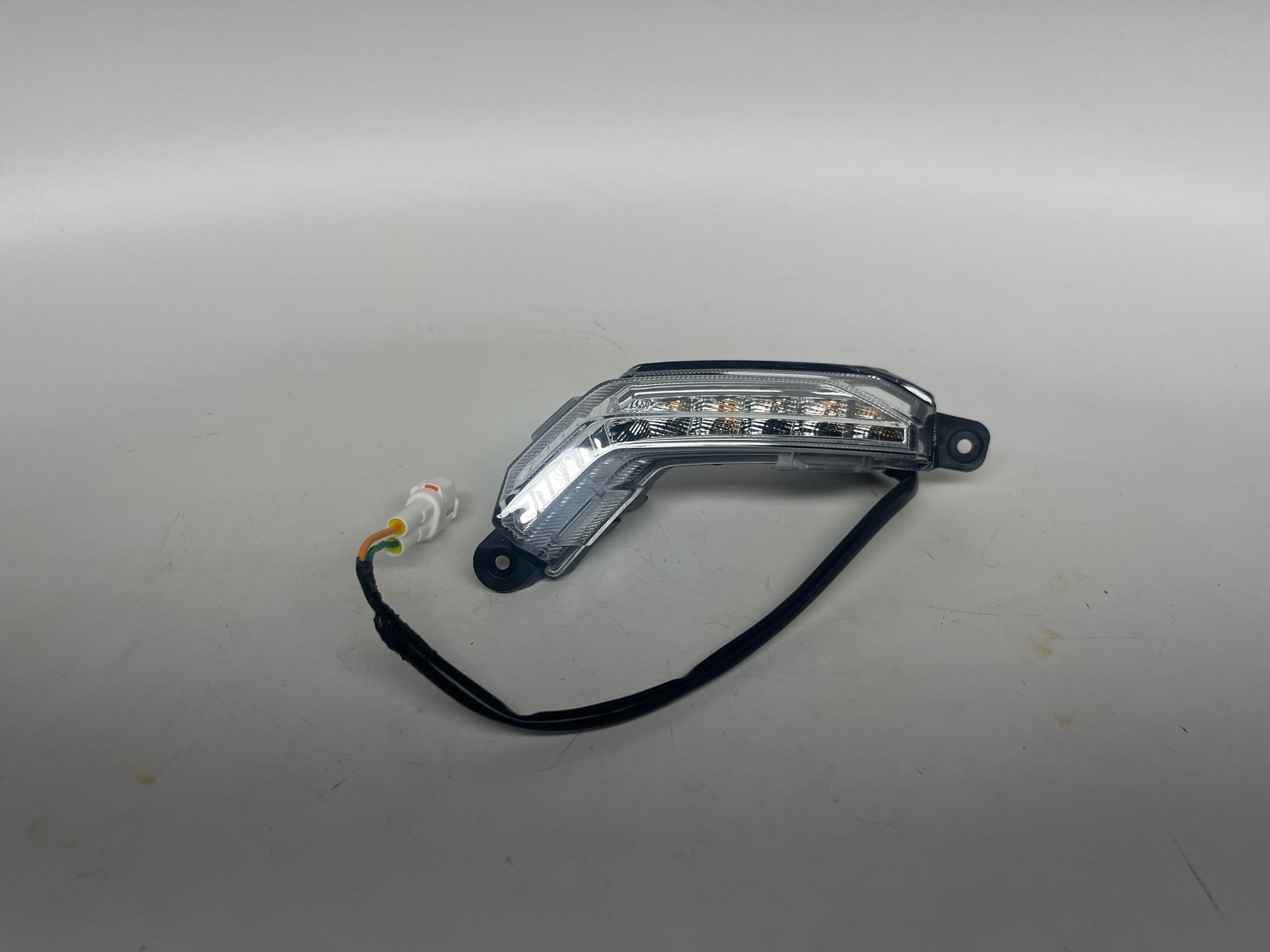 Soleil SS Right Front Turn Signal – OEM Replacement Winker Light Assembly