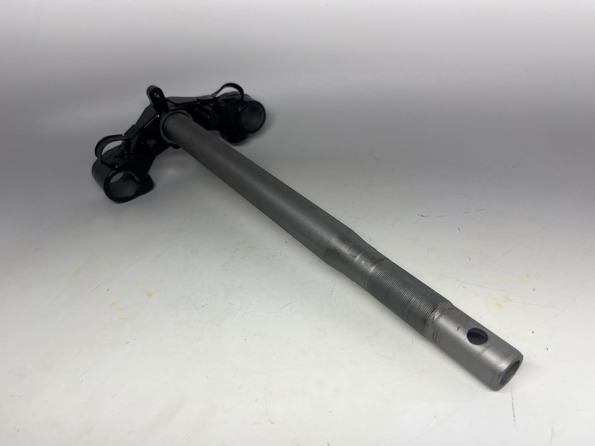 Soleil GT Triple Tree Stem Lower Clamp Steering – OEM Replacement 53200-KY-9100-B