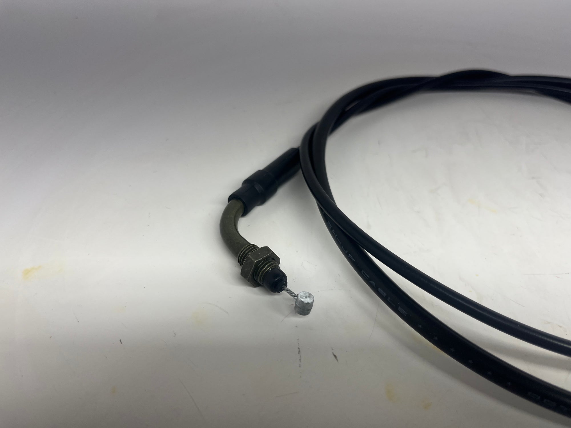R9 Throttle Cable – OEM Replacement Control Cable for Scooters & Mopeds