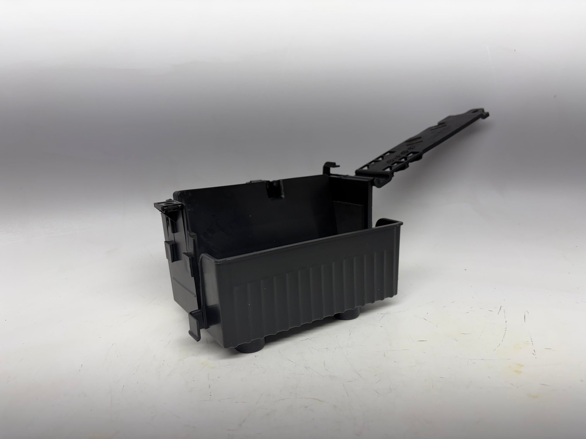 Battery Case Assembly for KYMCO Like 50 (2013) | OEM 50329‑ACB9‑E10