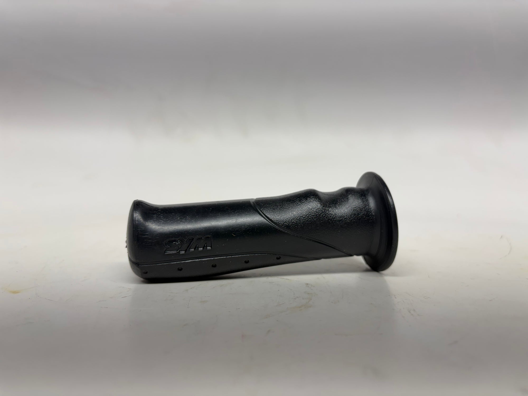 SYM Left Handle Grip – 53166-TAA-000 | OEM Rubber Hand Grip for SYM 50cc Scooters