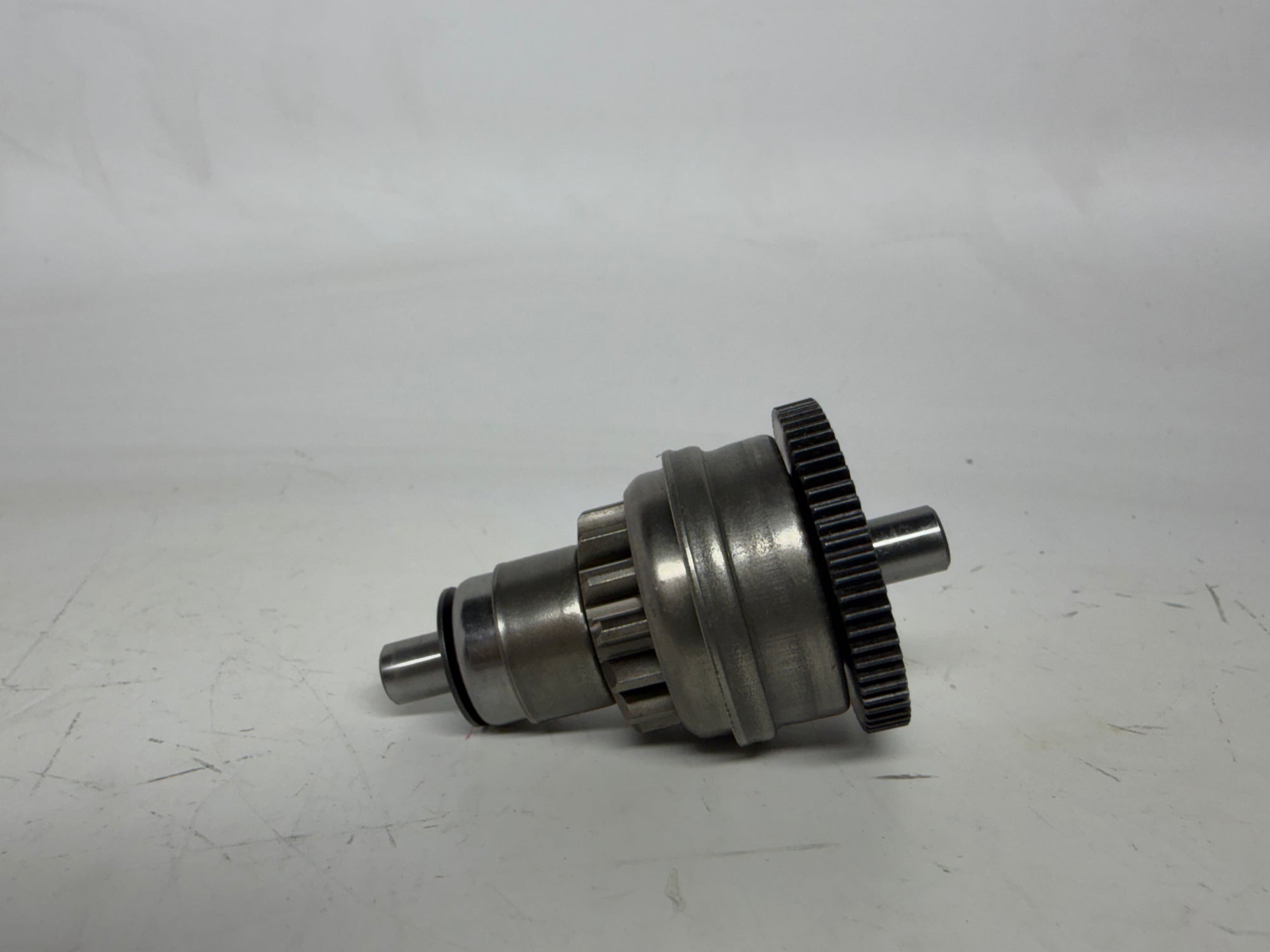 SYM Starter Bendix Pinion Assembly – 31209-GAK-901 | OEM Starter Gear for SYM / Lance 50cc Scooters