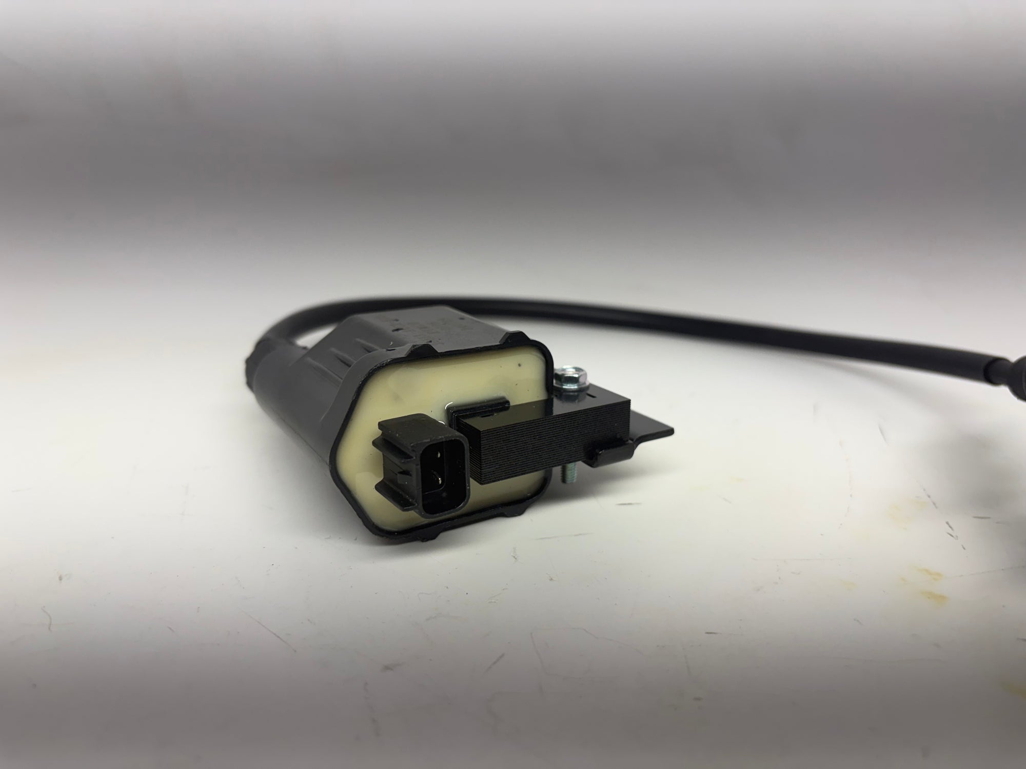 KYMCO Ignition Coil Assembly – OEM 3051A-ACC1-E10 | Genuine Spark Coil Replacement