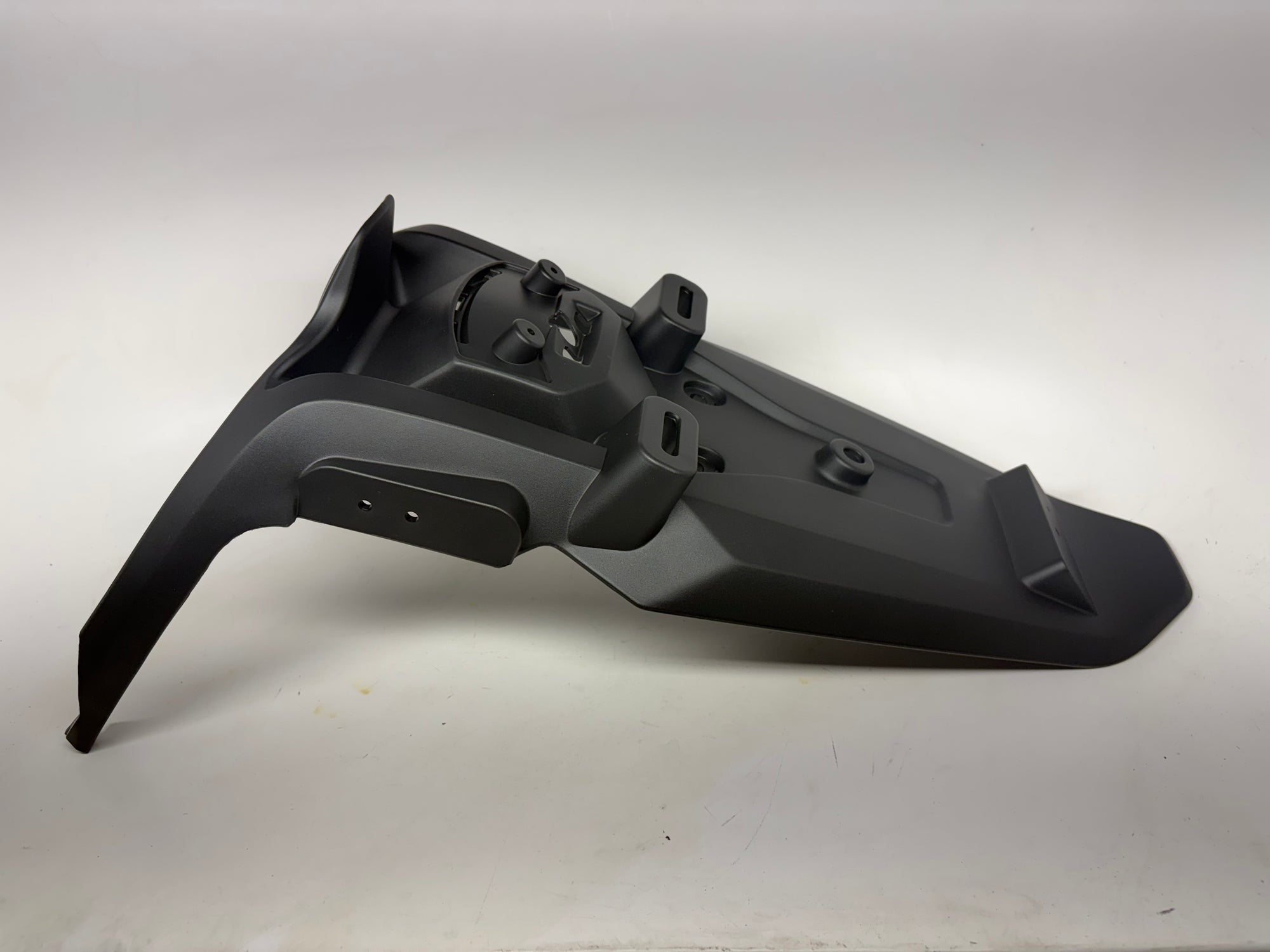 KYMCO Rear Fender – New People S 150 (2020–2023) | OEM Mudguard 80105-AEB9-M30-N1R