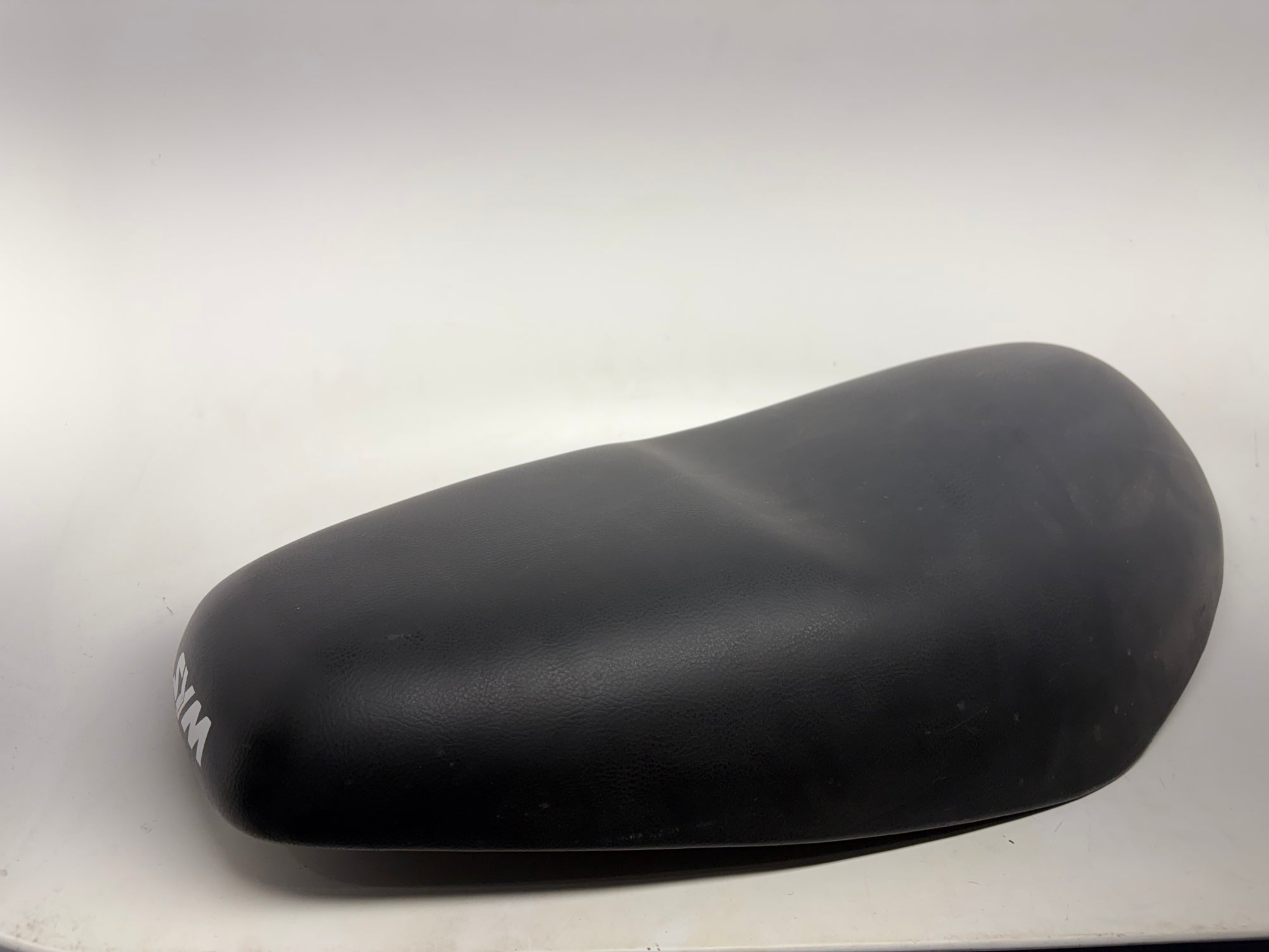 SYM DD50 Seat – OEM Replacement Scooter Seat Assembly
