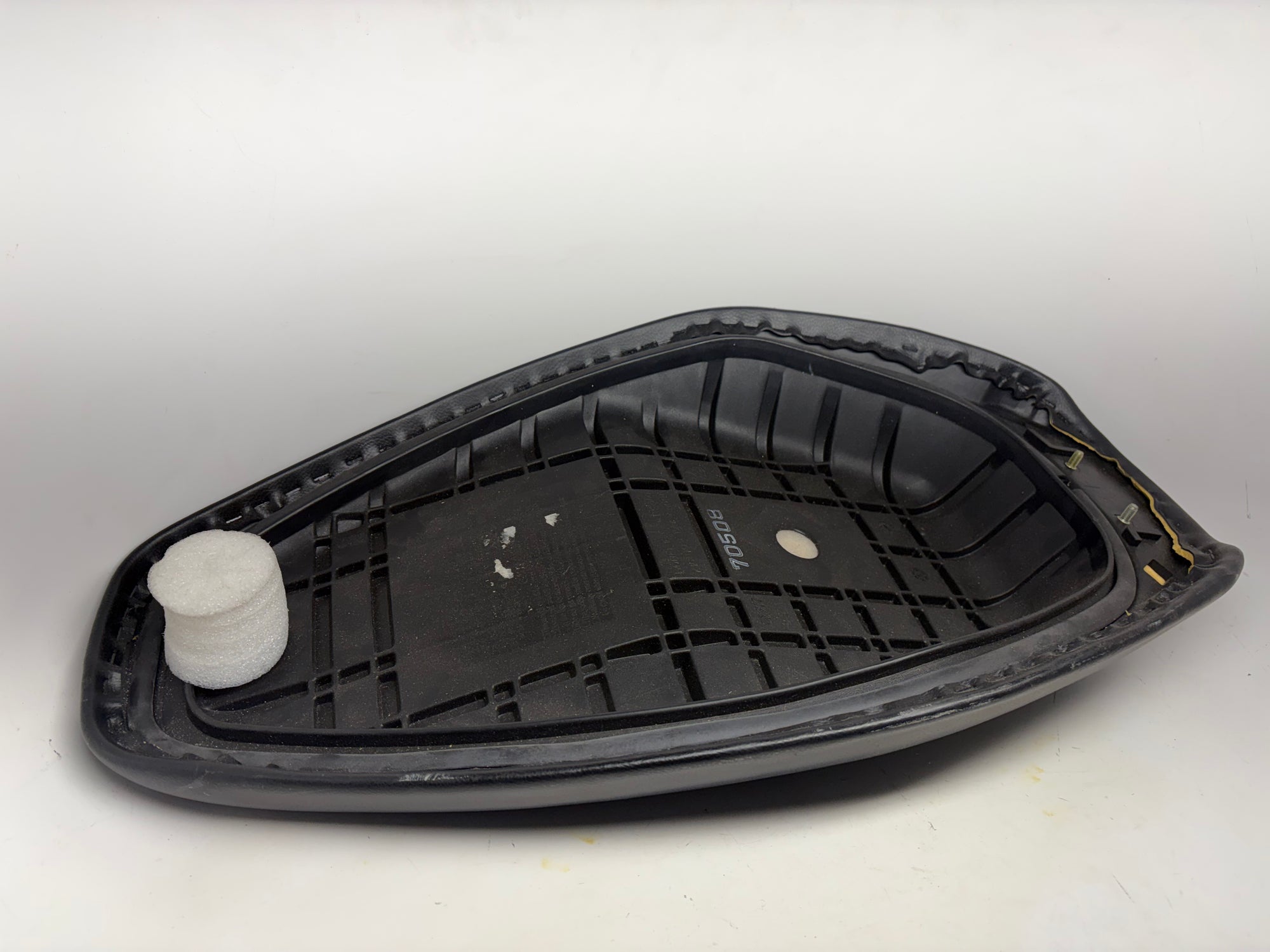 SYM DD50 Seat – OEM Replacement Scooter Seat Assembly