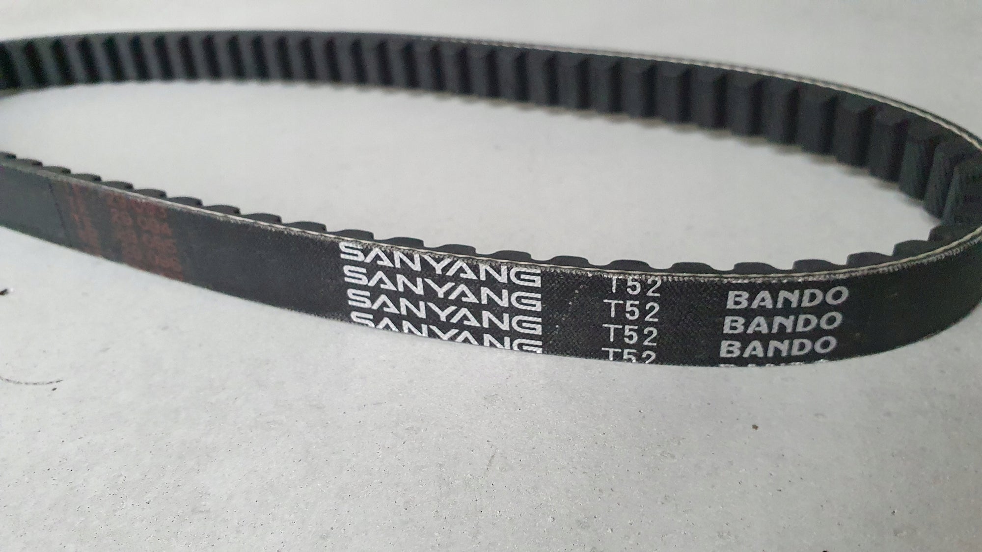 SYM Drive Belt 737x18x30 – T52 Bando OEM Scooter CVT Belt 1B01T5201