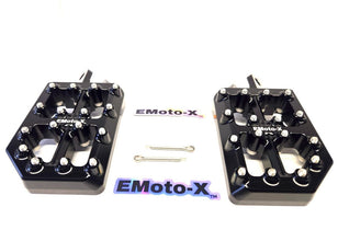 E-motto X Foot pegs