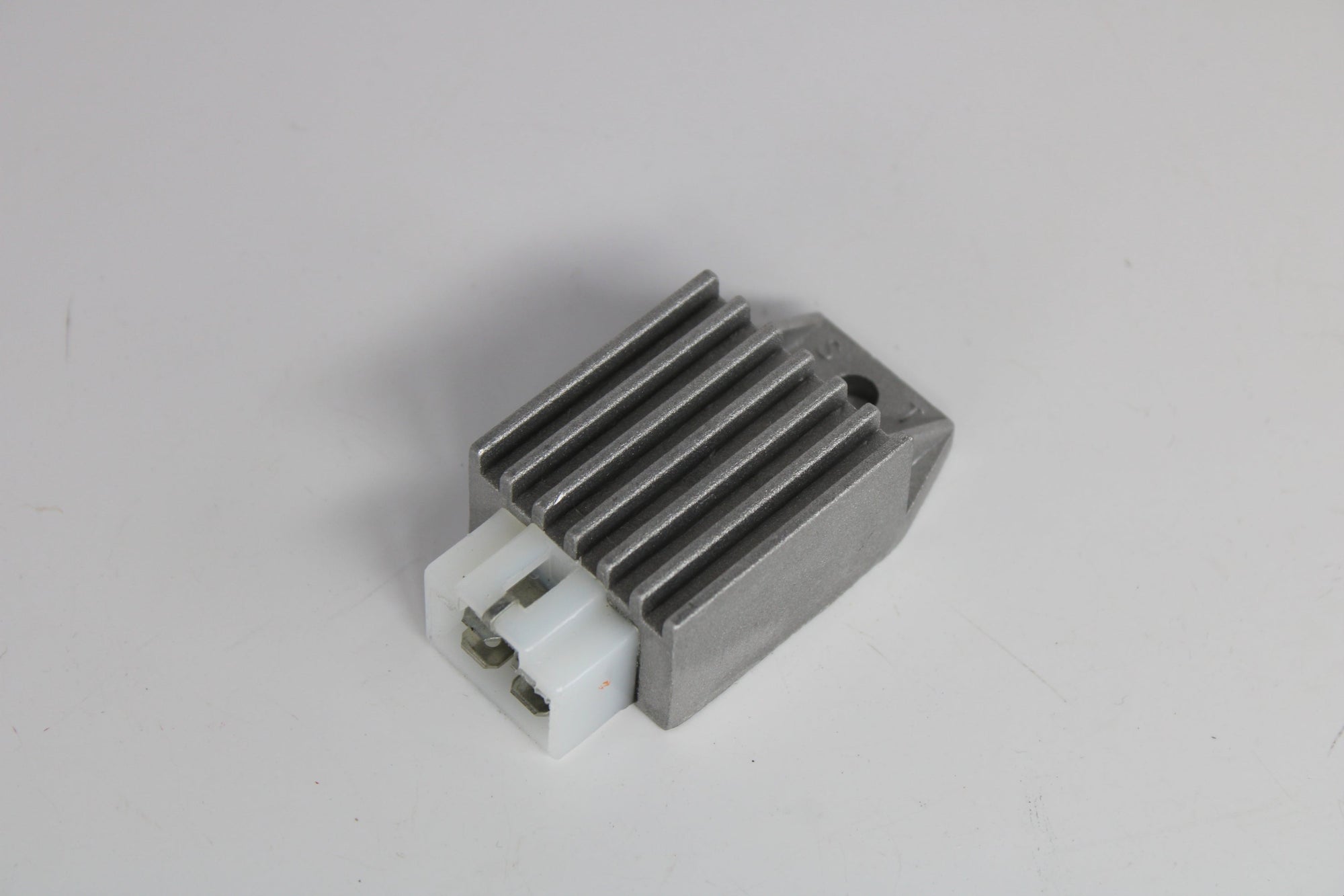 PGO Regulator Rectifier – Genuine OEM Voltage Regulator C15840030000