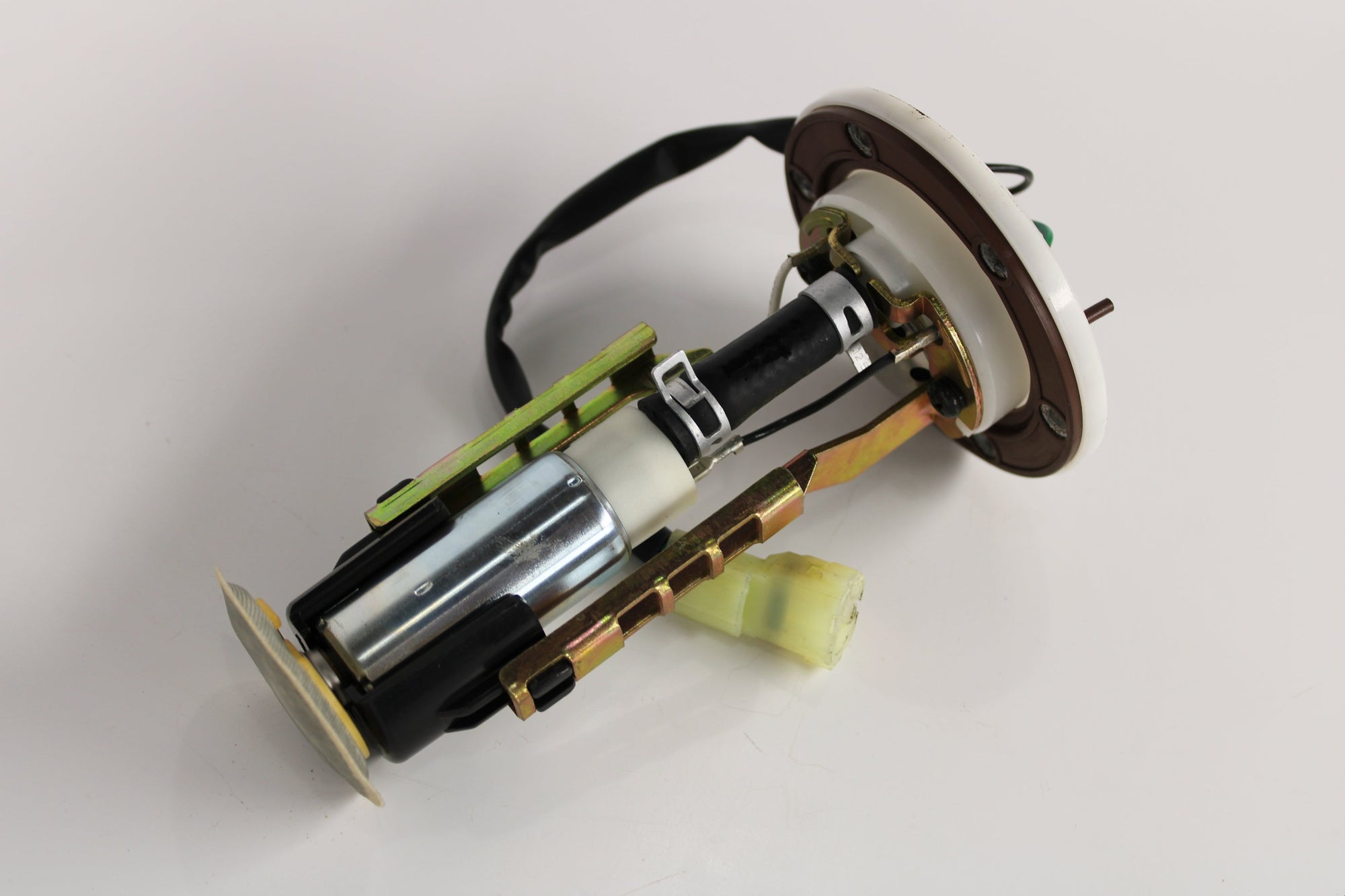 Kymco Fuel Pump Assembly for People S 150 – OEM Replacement 17550-AAB6-E15