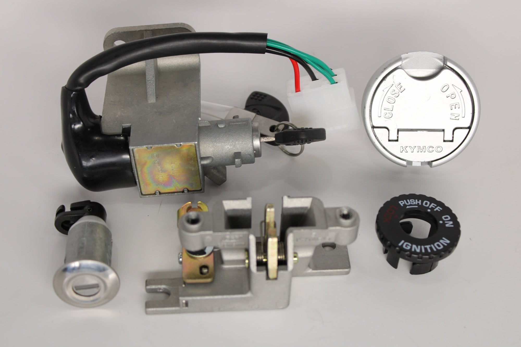 KYMCO Ignition Key Set – Super 8 50 OEM Lock & Key Assembly 35010-ADA9-M30