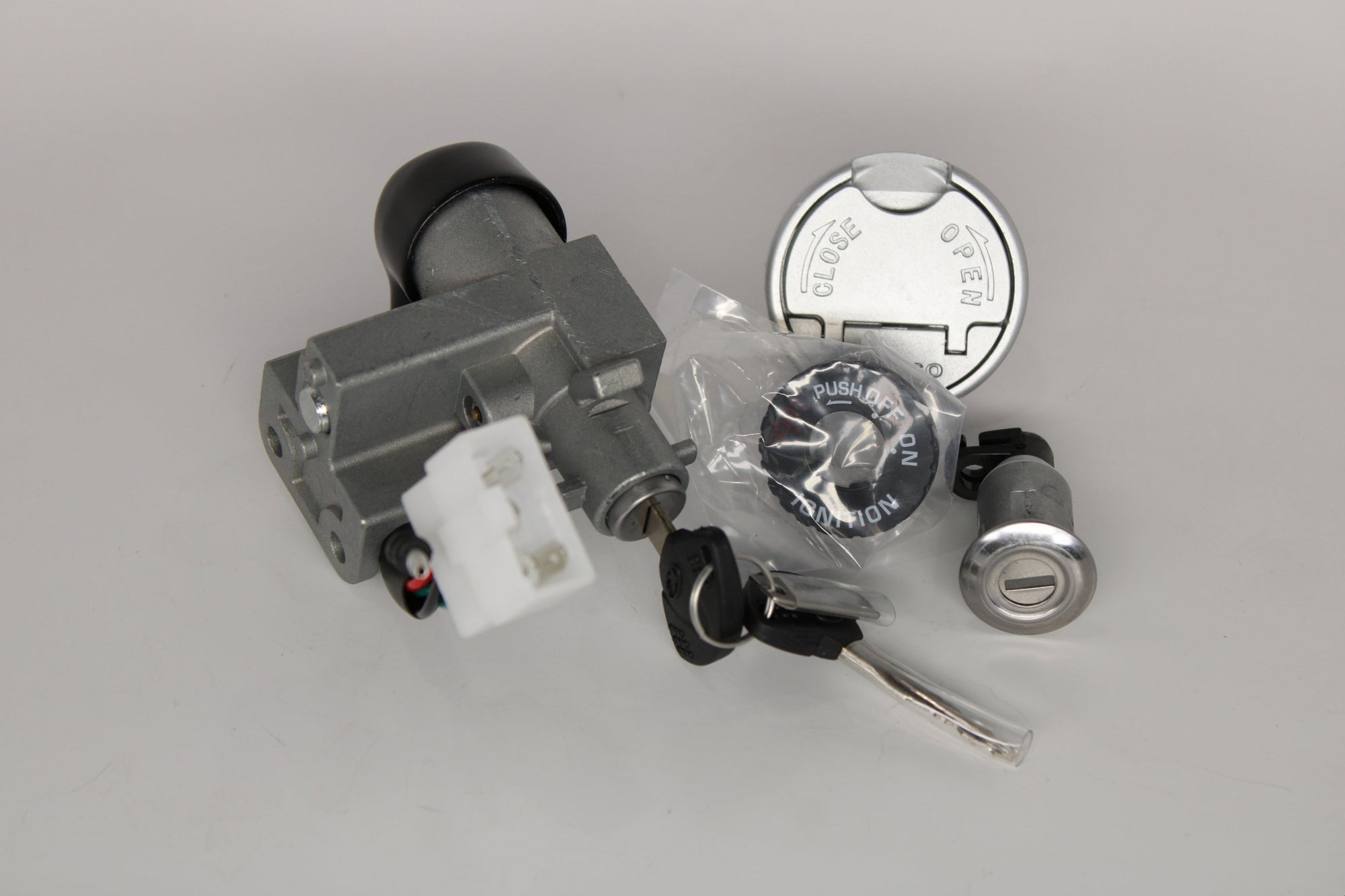 KYMCO Ignition Key Set – Super 8 150 OEM Lock & Key Assembly 35010-ADB1-M30