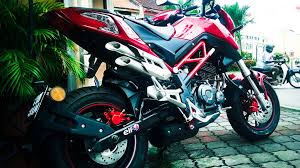 Benelli TNT 135
